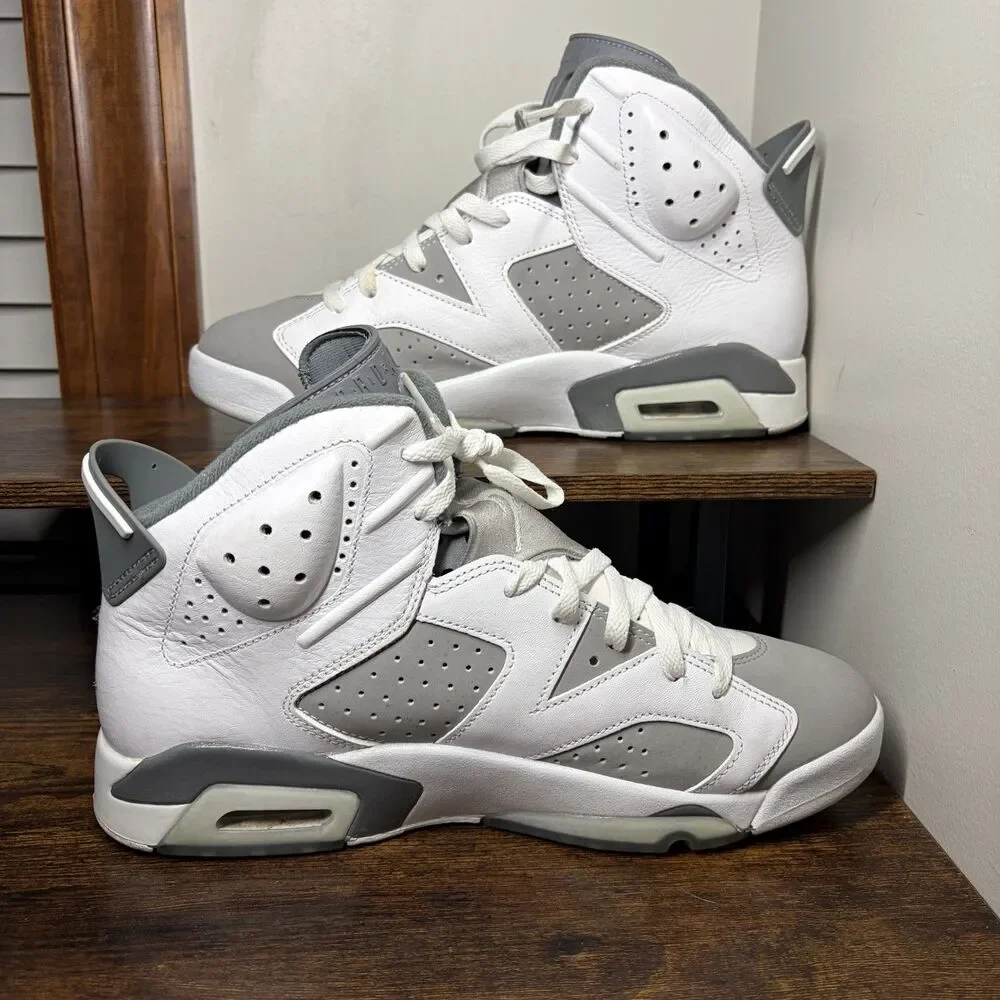 Size 10.5 - Nike Air Jordan 6 Retro Cool Grey 2023